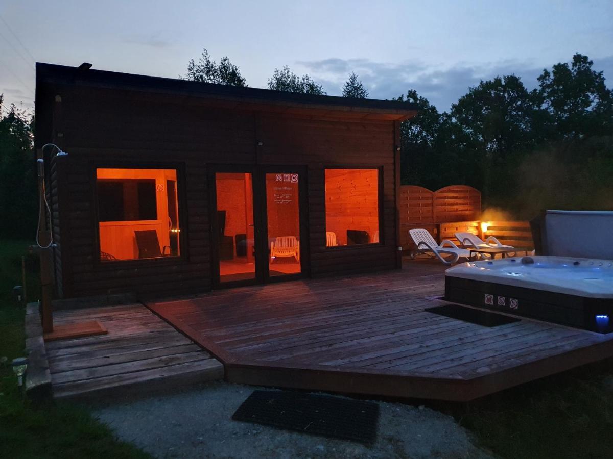 Mana Village - Jacuzzi & Sauna Barłomino Exterior foto